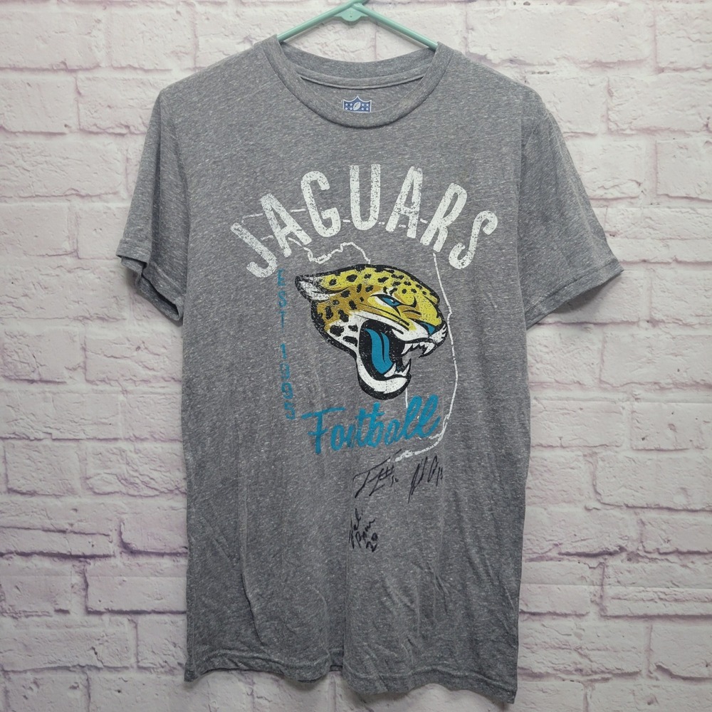 NEW Autographed Jacksonville Jaguars‎ Tshirt Mens M Signed Smith Ramsey NFL